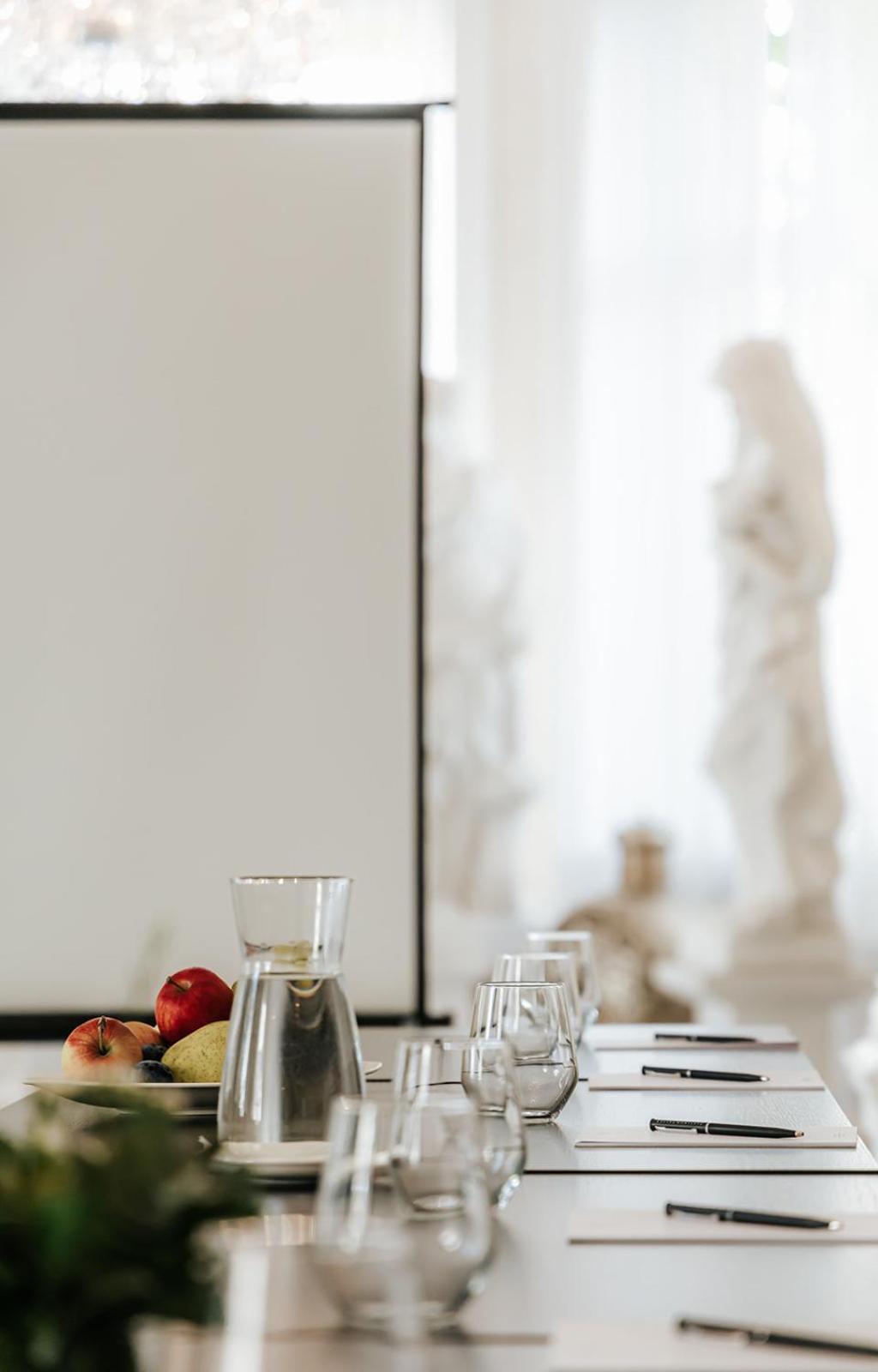 Hotel Platinum Palace Boutique &